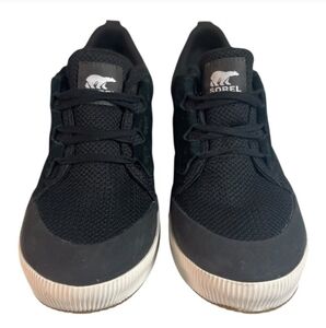 ✨Sorel Women’s Out N About III Black Low Waterproof Sneakers Size-8✨